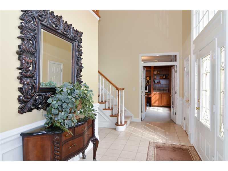 10329 Ridgecrest Point Wexford, PA 15090 - Photo 13 of 25 Entry/Foyer.