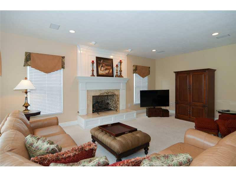 10329 Ridgecrest Point Wexford, PA 15090 - Photo 15 of 25 Family Room.