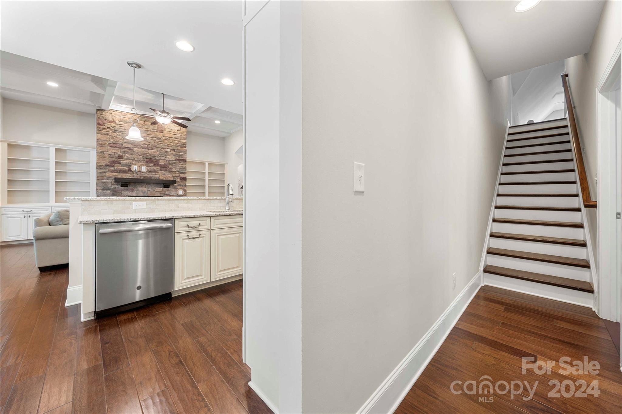 4933 River Oaks Road Lake Wylie, SC 29710 - Photo 28 of 42 Gallery Image 28