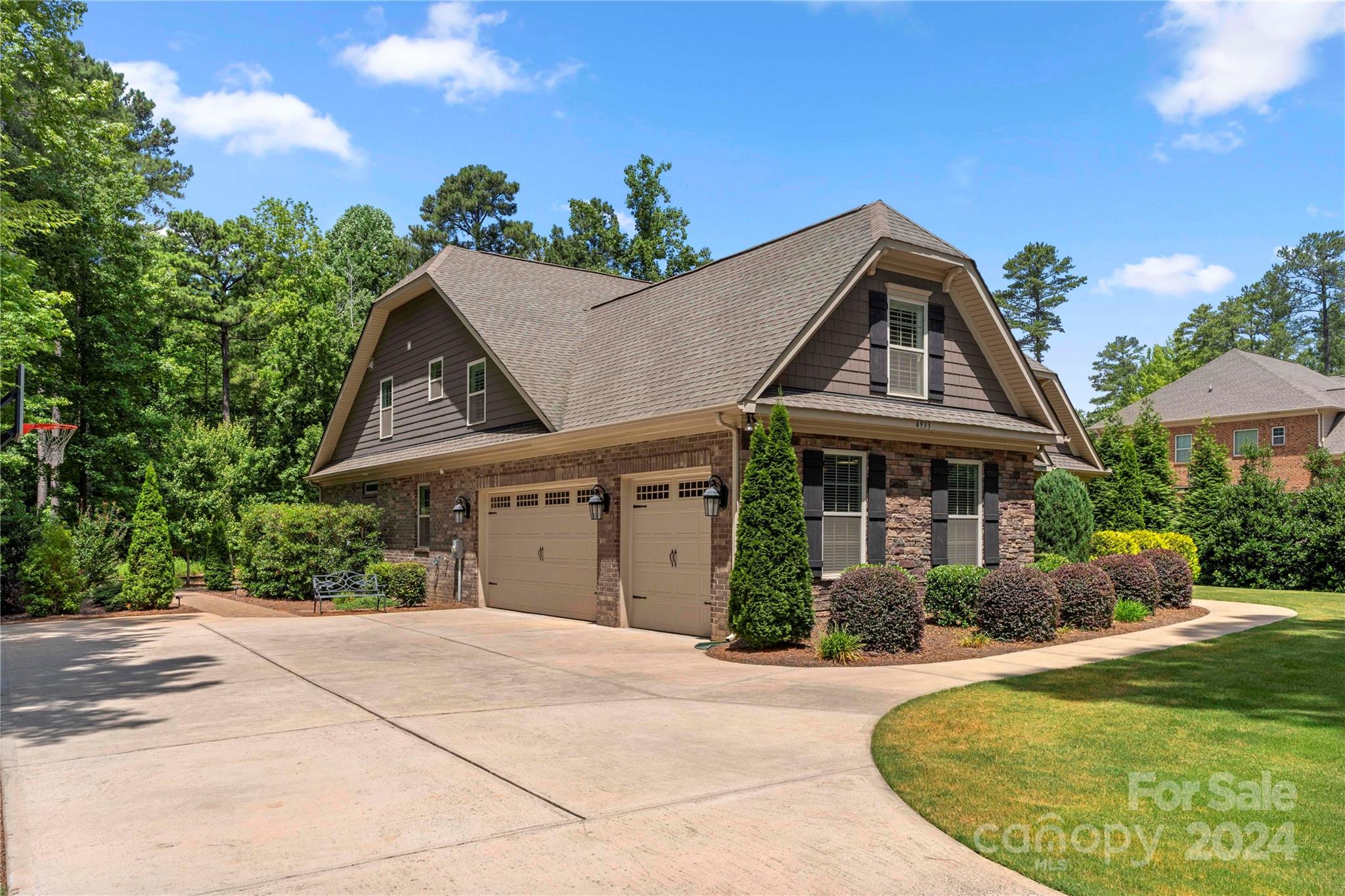 4933 River Oaks Road Lake Wylie, SC 29710 - Photo 3 of 42 Gallery Image 3
