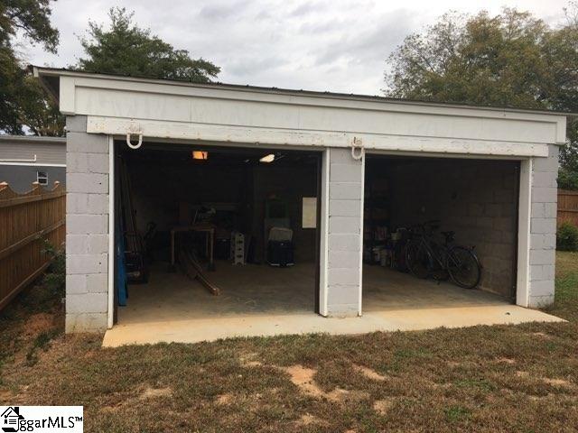 34 Ackley Road Greenville, SC 29607 - Photo 23 of 27 Conveys As Is