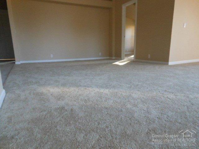 60674 Rocking Horse Court Bend, OR 97702 - Photo 8 of 14 Additional Photo