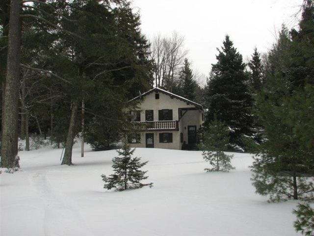 8125 Squirrel Lake Road Minocqua, WI 54548 - Photo 9 of 19 Gallery Image 9
