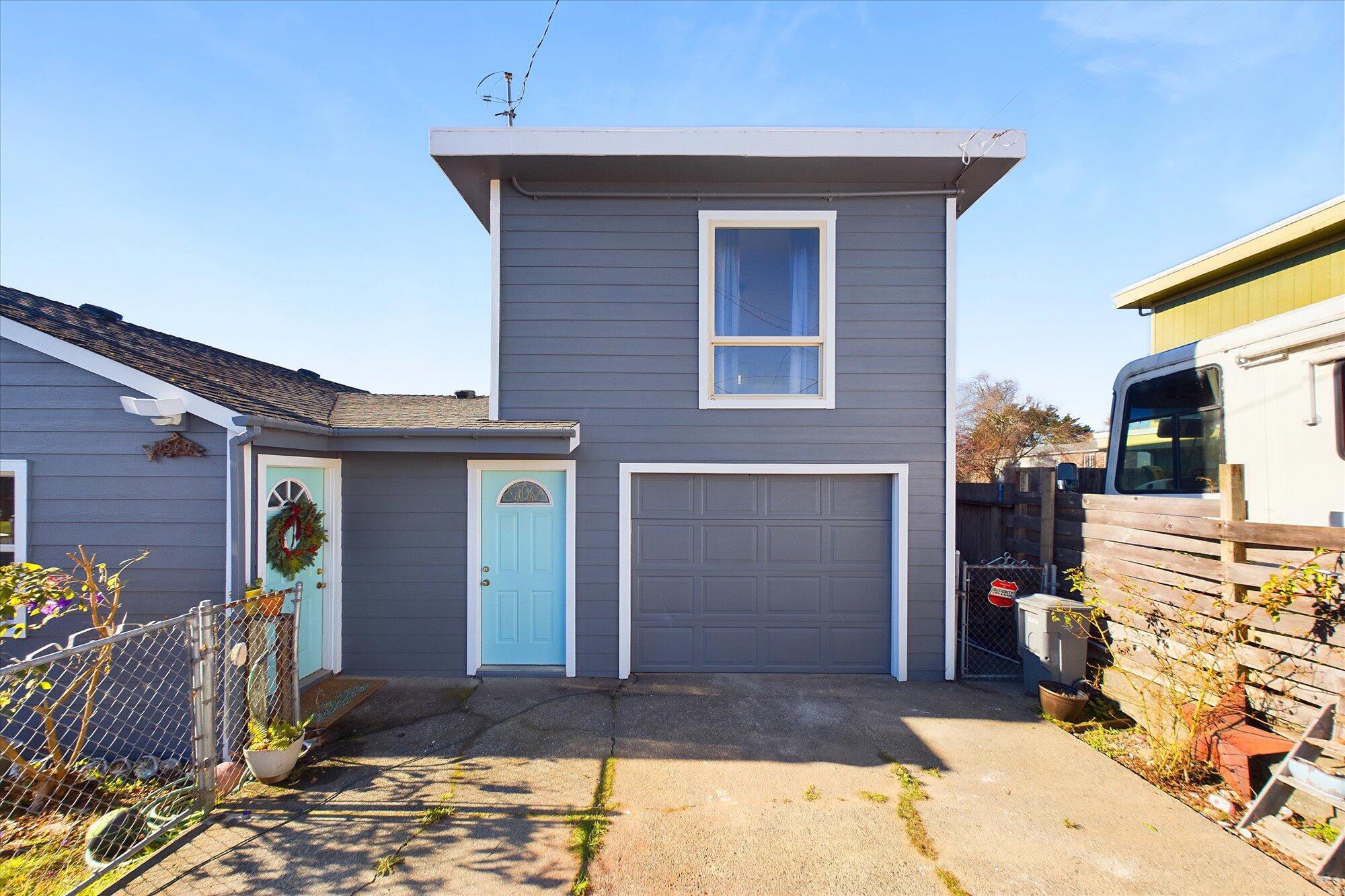 1560 Marsh Road Eureka, CA 95501 - Photo 3 of 38