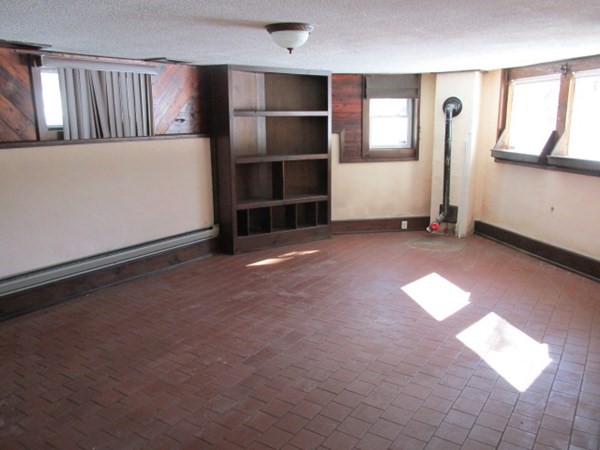 779 Town Farm Road Warren, MA 01083 - Photo 15 of 15 an empty room with windows
