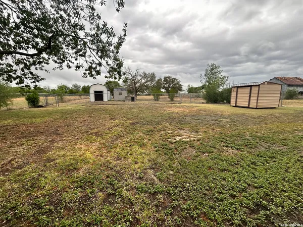 $319,000 | 112 Seidel Street, Marion, TX 78124