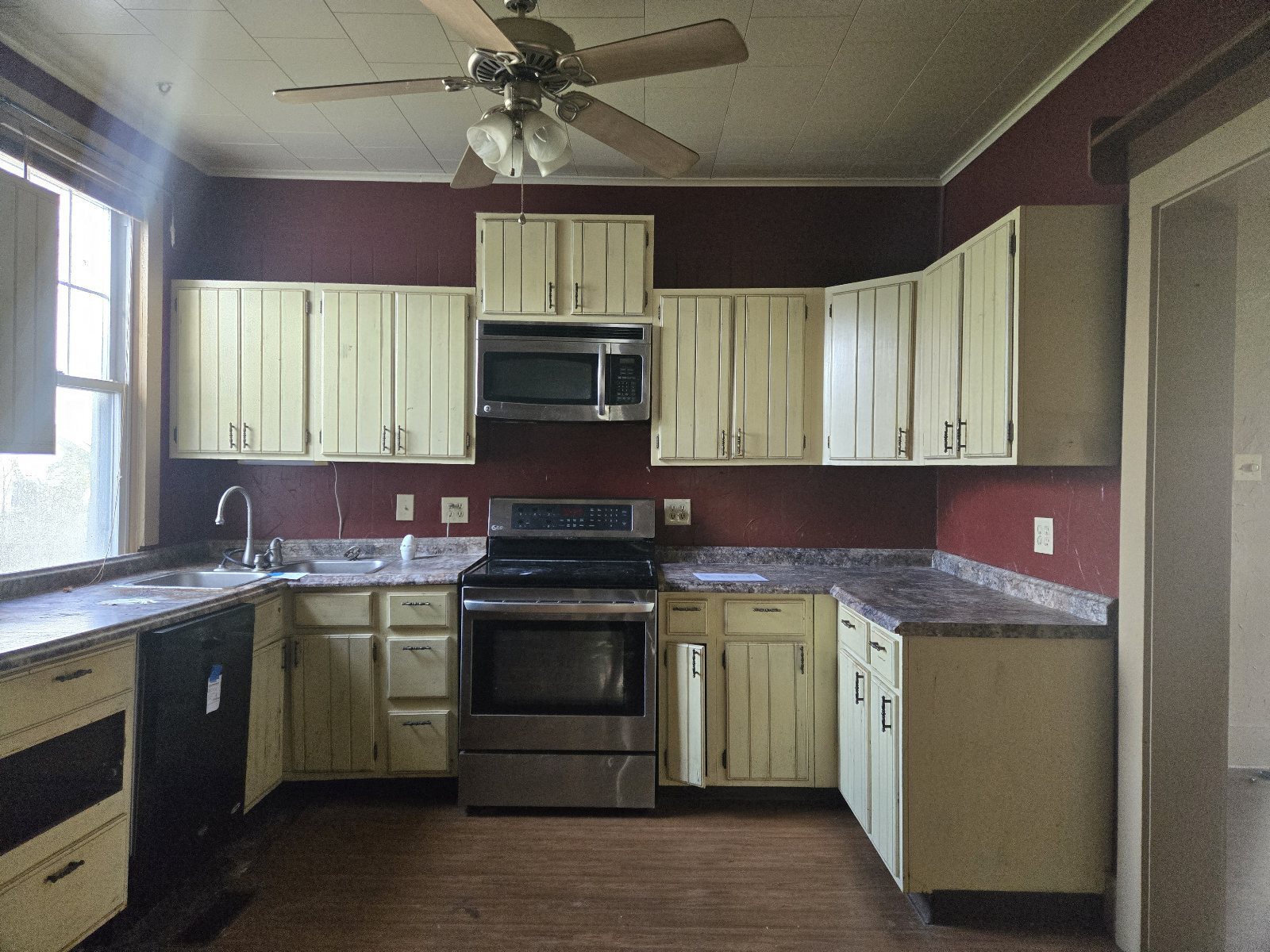 8675 Bono Road Terre Haute, IN 47802 - Photo 7 of 21 Gallery Image 7