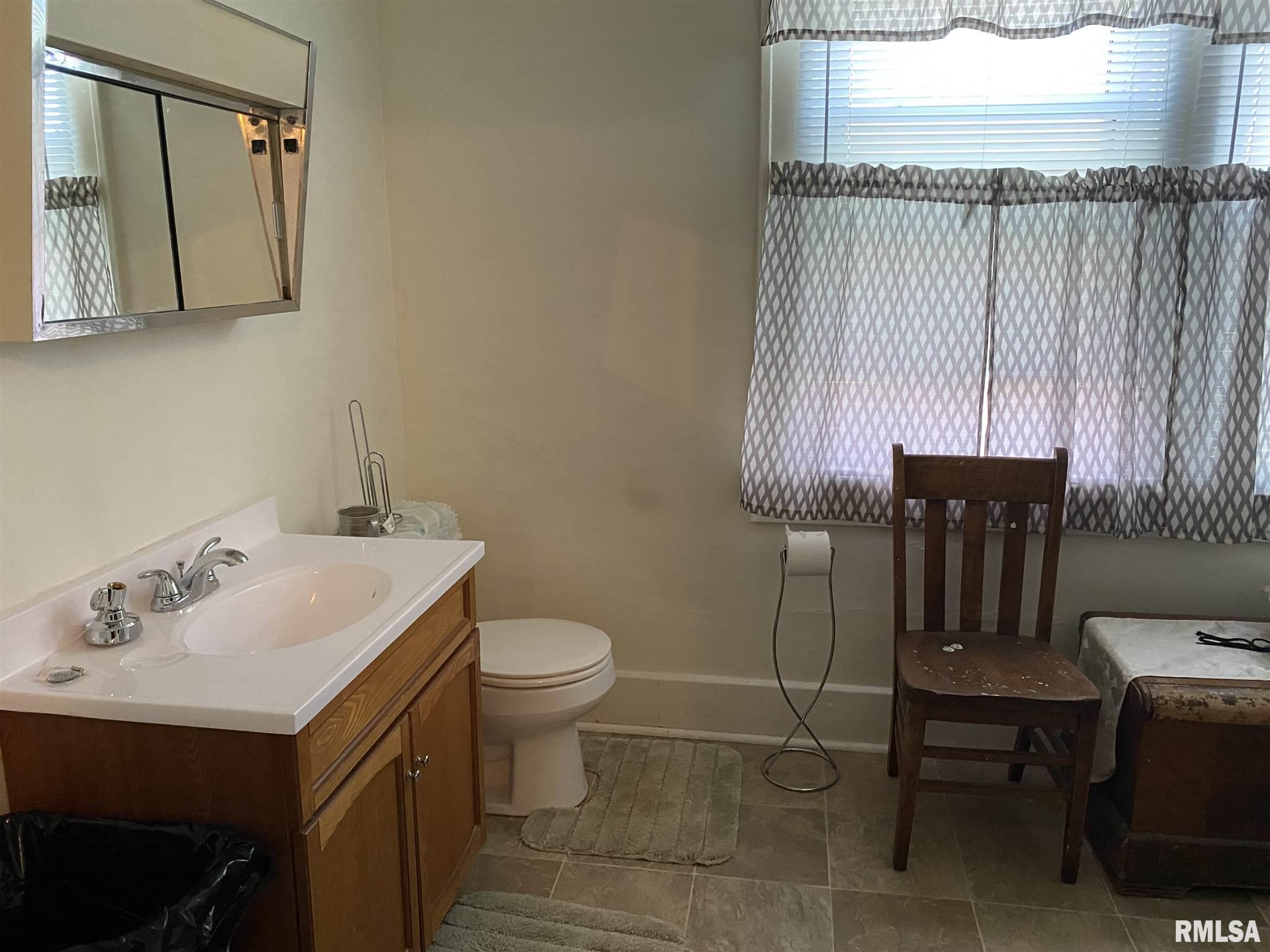 1420 South 16th Street Springfield, IL 62703 - Photo 11 of 12 Gallery Image 11