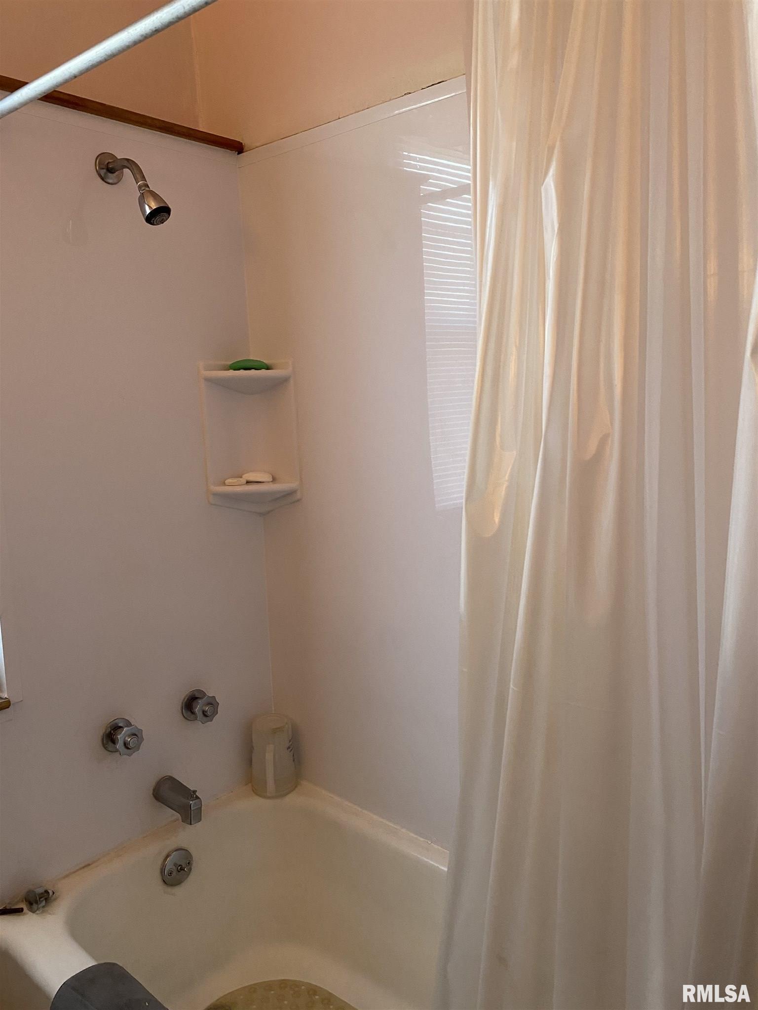 1420 South 16th Street Springfield, IL 62703 - Photo 7 of 12 Gallery Image 7