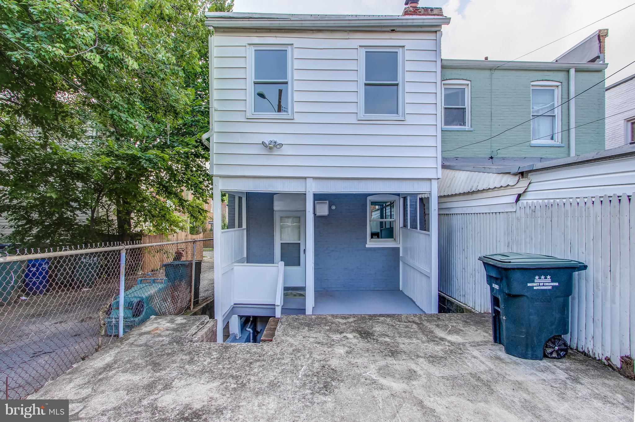 507 Roxboro Place Northwest Washington, DC 20011 - Photo 24 of 28 Exterior (Rear)
