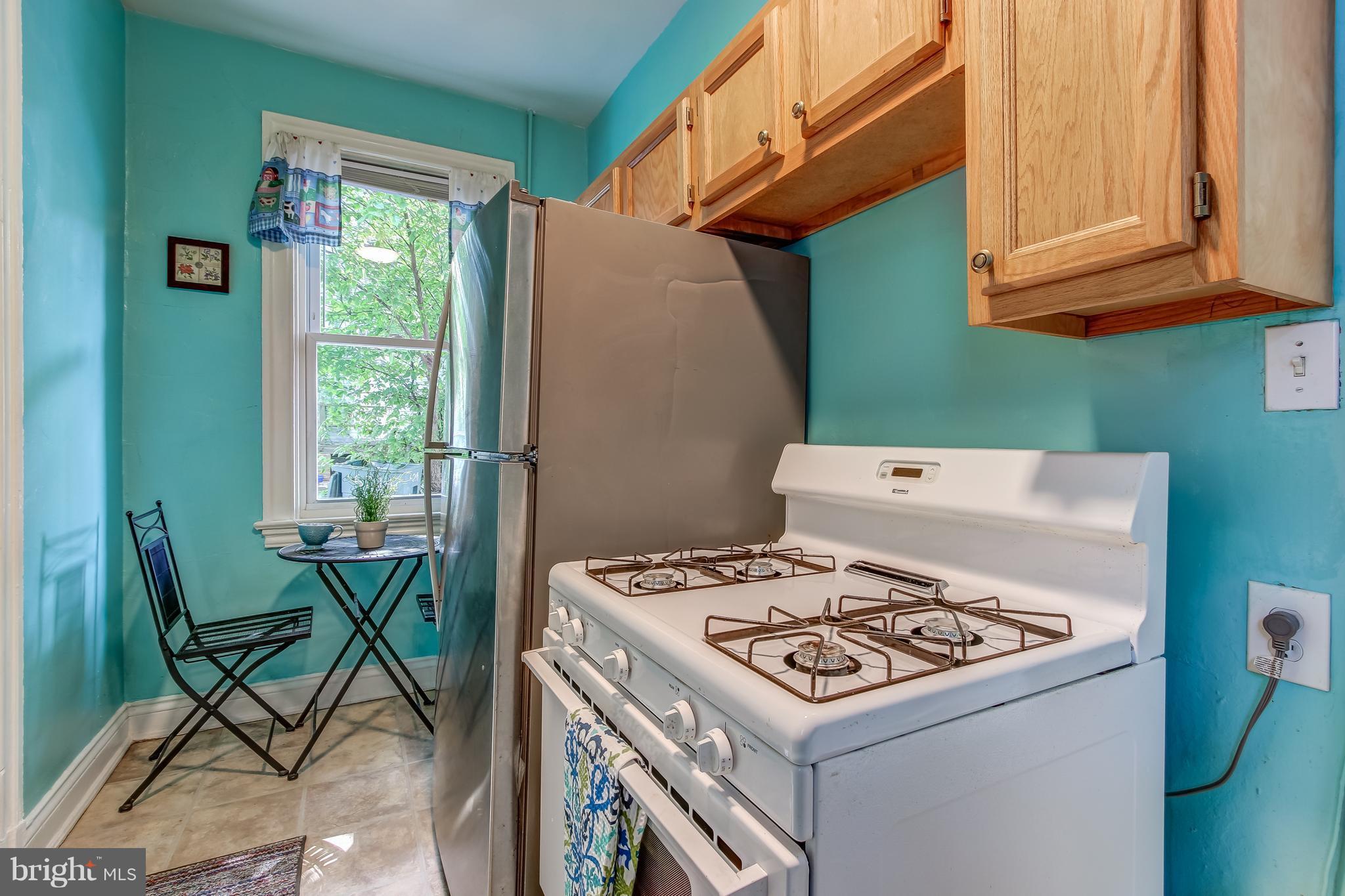 507 Roxboro Place Northwest Washington, DC 20011 - Photo 8 of 28 Kitchen