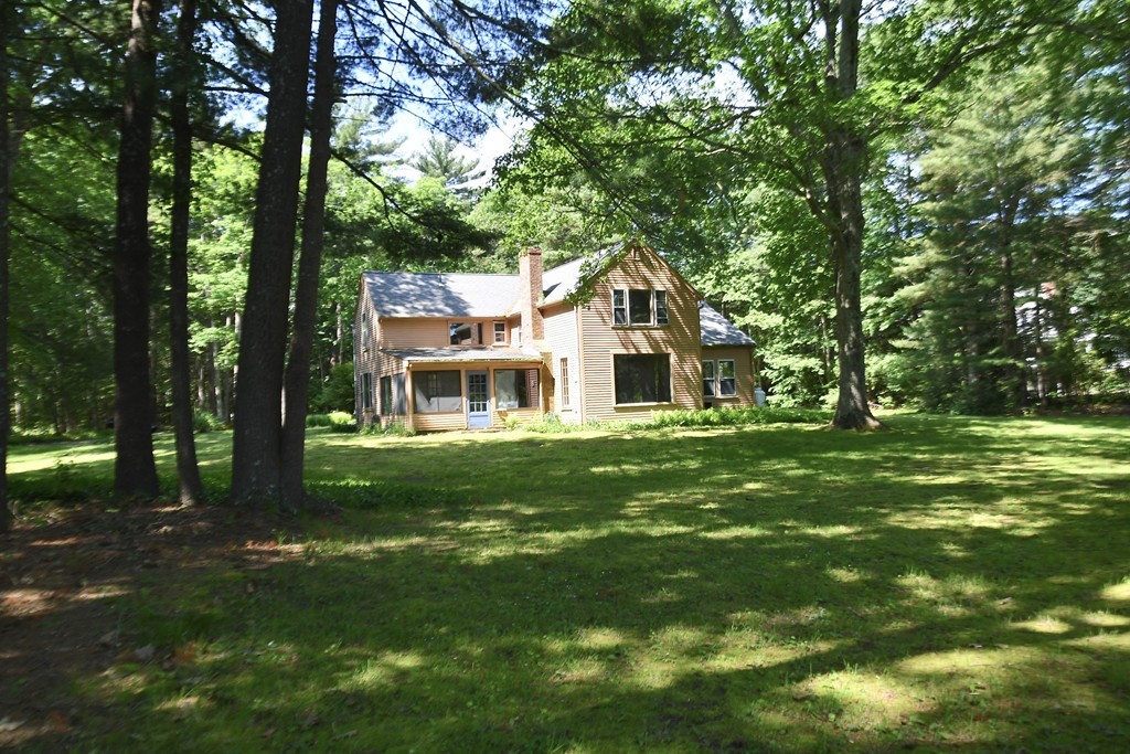 53 Claybrook Road Dover, MA 02030 - Photo 2 of 9 Gallery Image 2