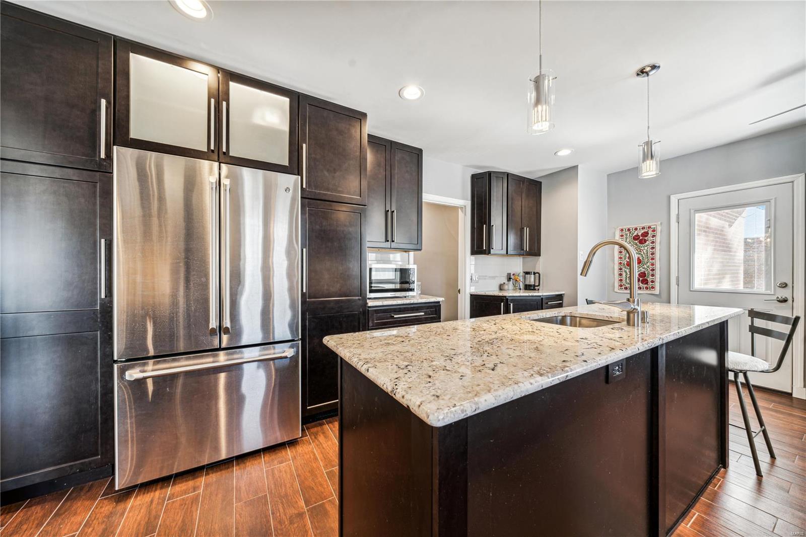 7 Highgate Road St. Louis, MO 63132 - Photo 7 of 31