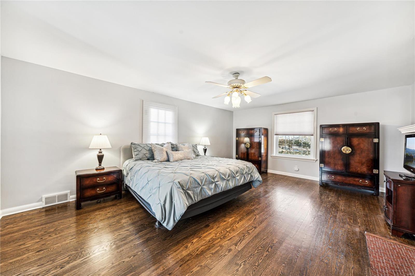 7 Highgate Road St. Louis, MO 63132 - Photo 9 of 31