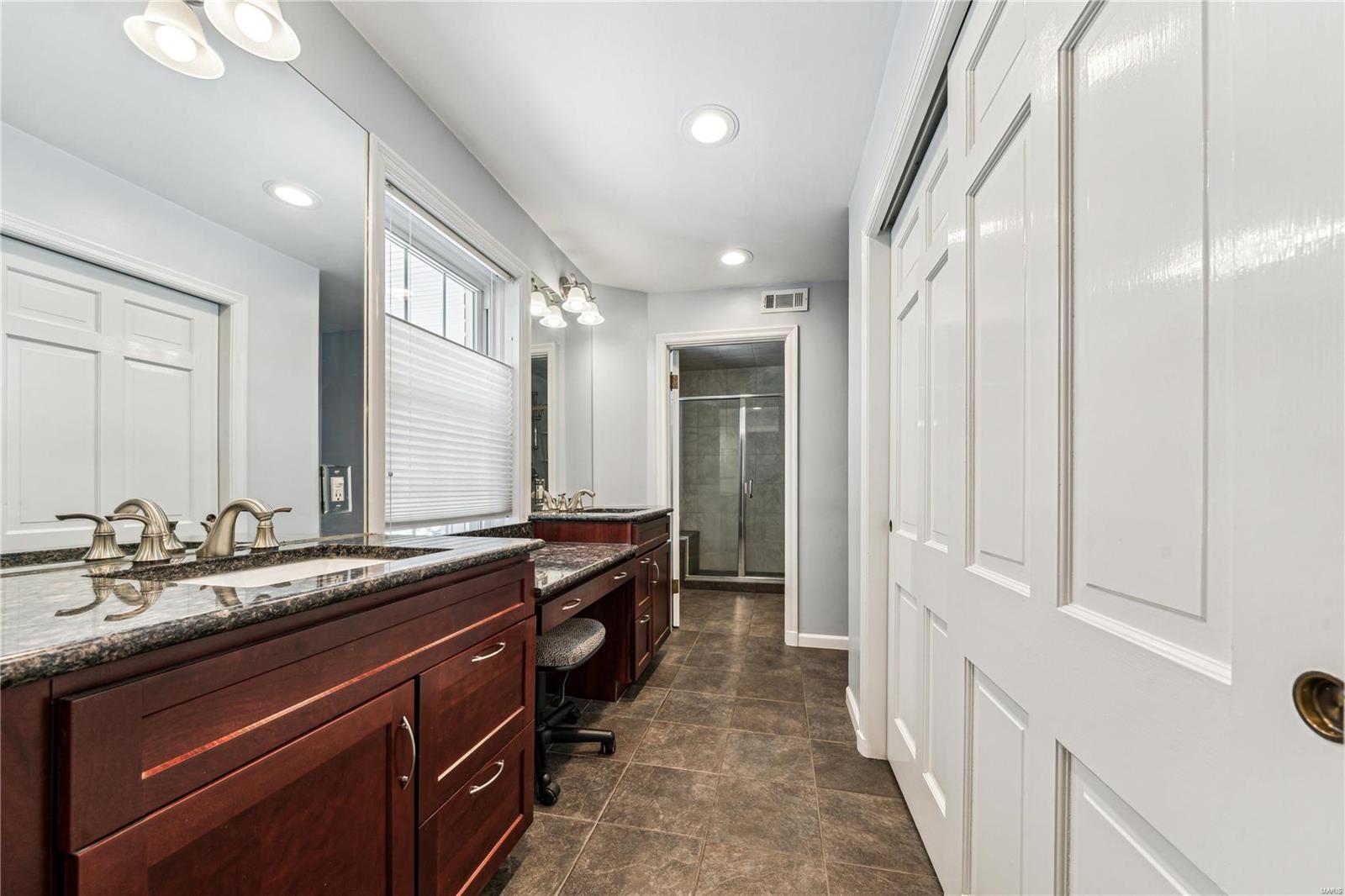 7 Highgate Road St. Louis, MO 63132 - Photo 10 of 31