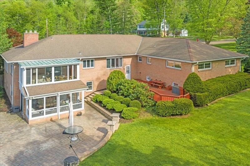 40 Larchmont Road Binghamton, NY 13903 - Photo 4 of 47