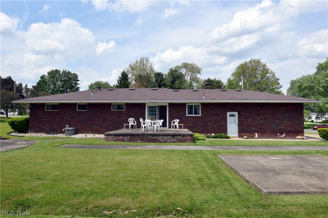 2850 Reeves Road Northeast Warren, OH 44483 - Photo 31 of 31 Gallery Image 31