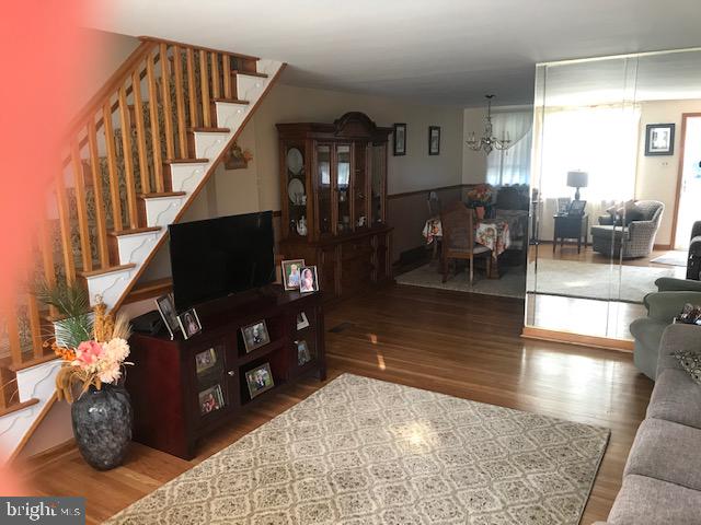 5333 Delmar Road Clifton Heights, PA 19018 - Photo 2 of 31 Entering the living room