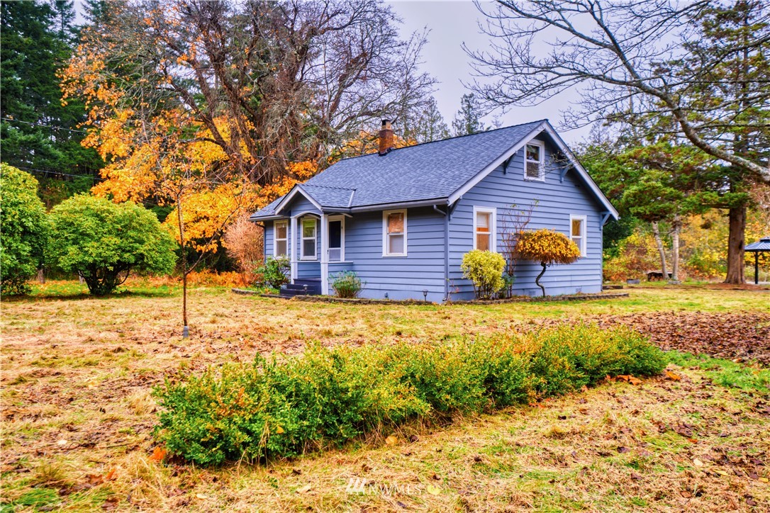 340 Boundary Bay Road Point Roberts, WA 98281 - Photo 1 of 17 a view of a house with a yard