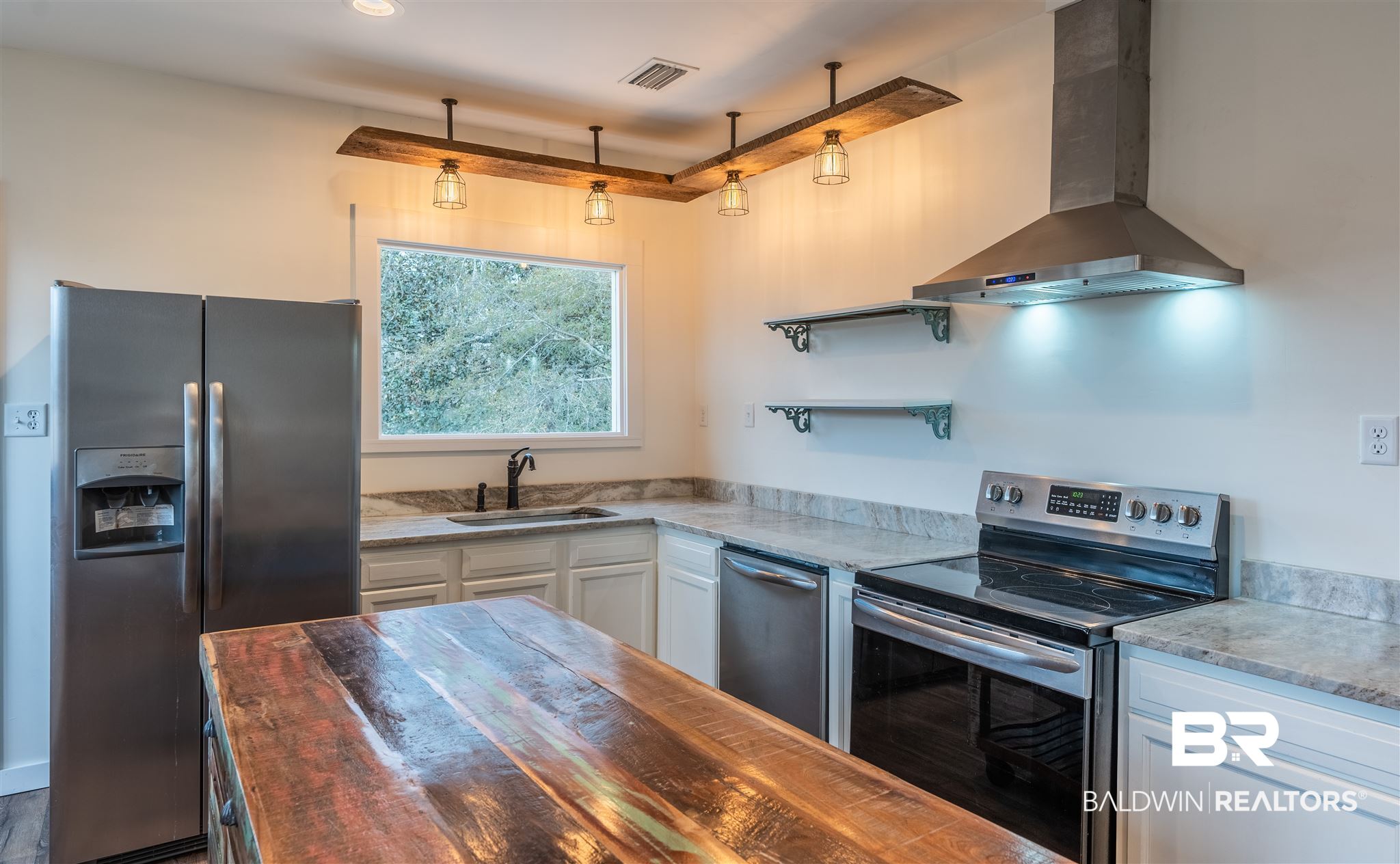 6601 Private Road 181 Eight Mile, AL 36613 - Photo 5 of 32 Upgraded Kitchen