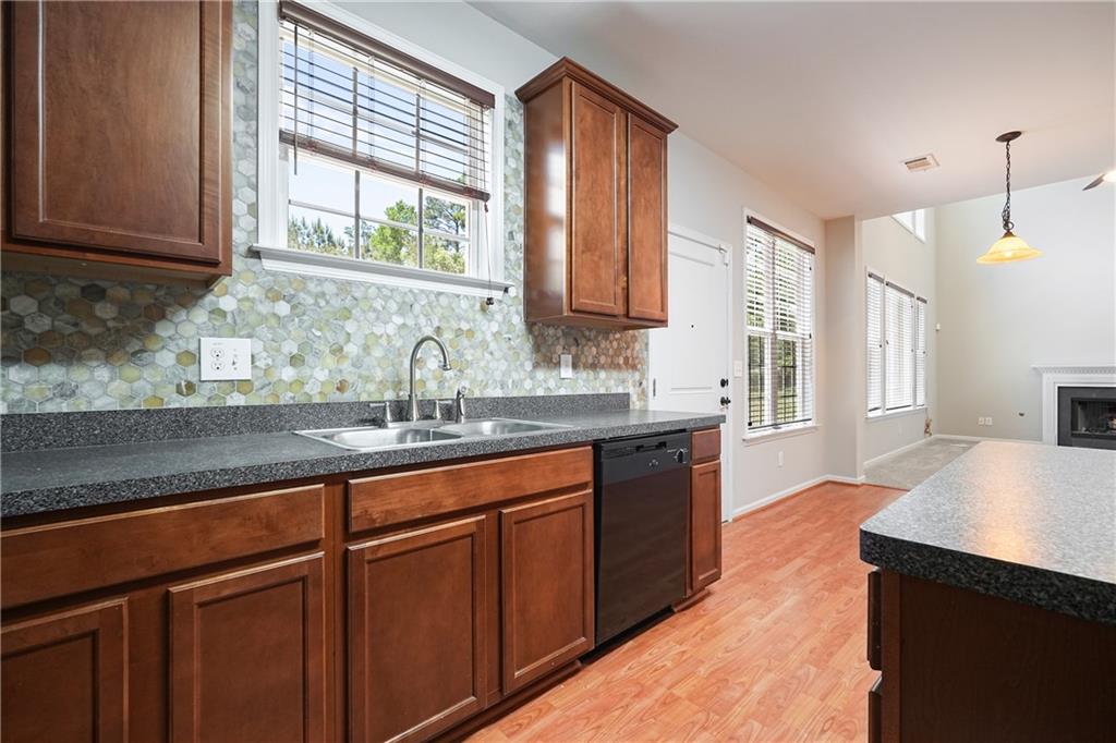 1341 South Gordon Road Southwest Austell, GA 30168 - Photo 13 of 44