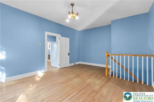 $1,600 | 746 North Washington Street, Unit 1, Wilkes Barre, PA 18705