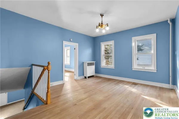 $1,450 | 746 North Washington Street, Unit 1, Wilkes Barre, PA 18705