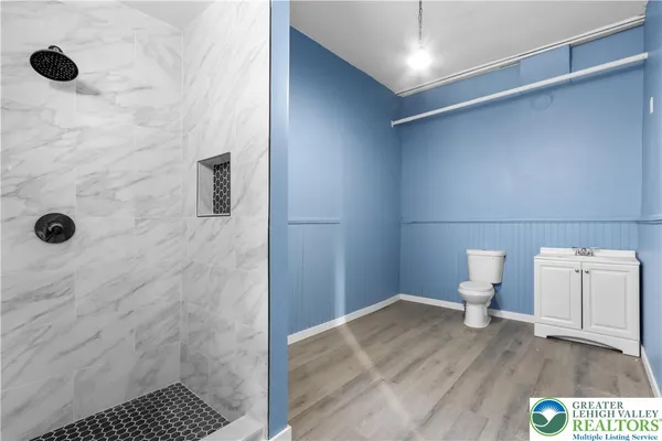 $1,450 | 746 North Washington Street, Unit 1, Wilkes Barre, PA 18705