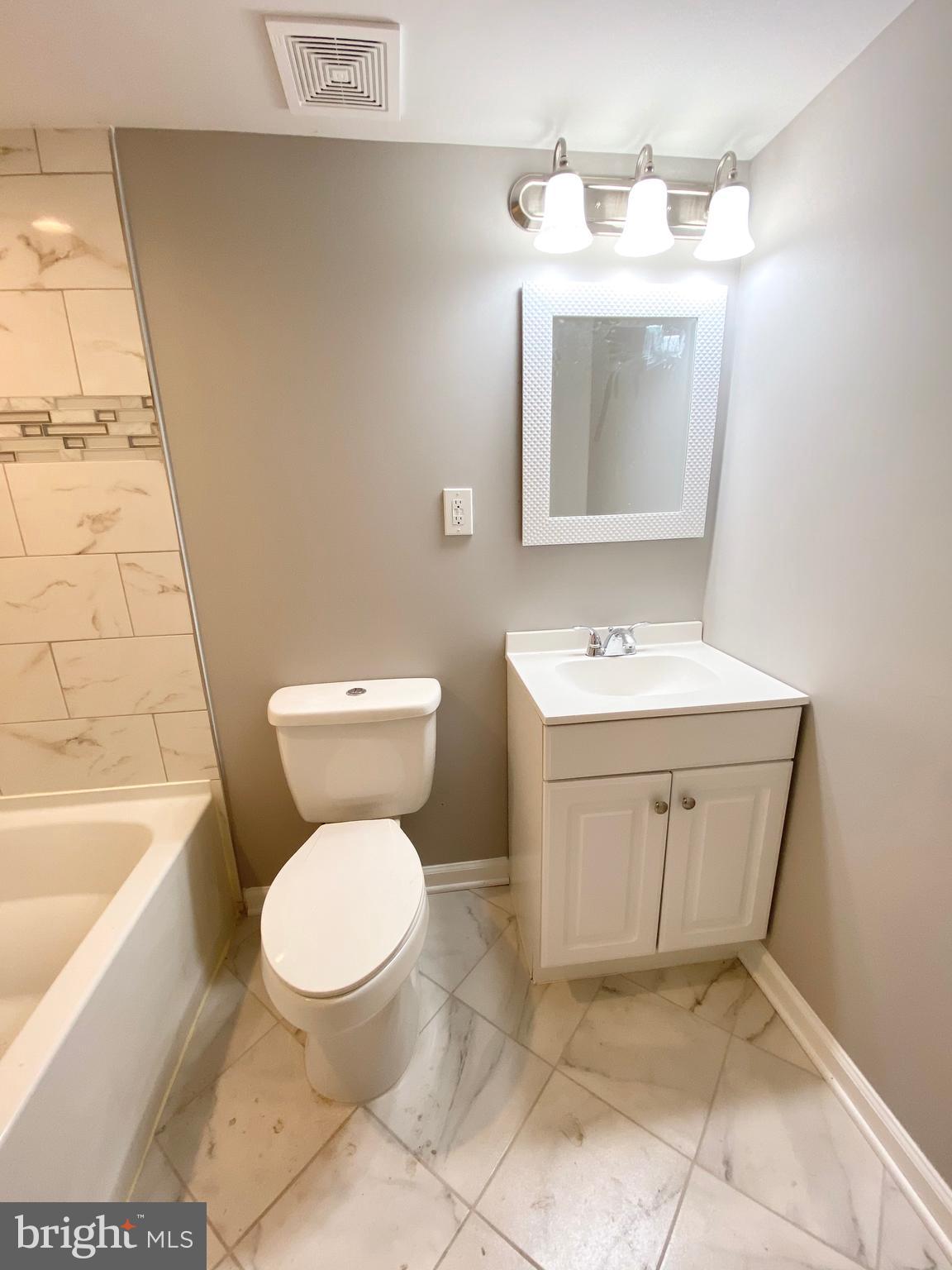 5742 Edgepark Road Baltimore, MD 21239 - Photo 19 of 22