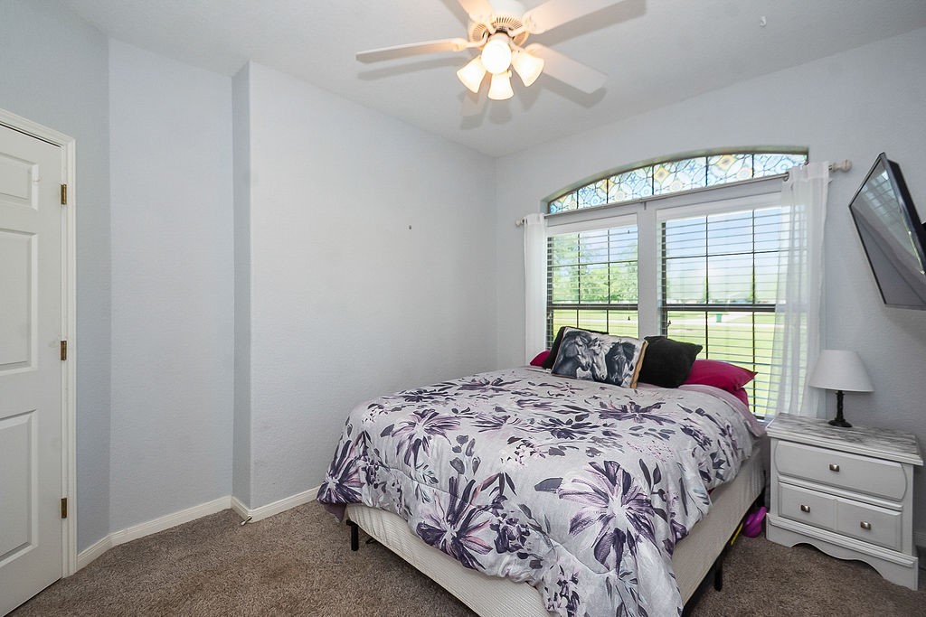 318 Sunrise Boulevard Angleton, TX 77515 - Photo 19 of 39
