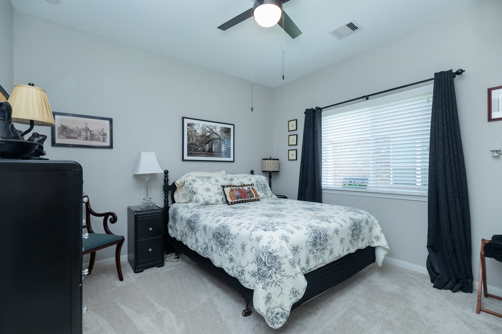 6111 Wickshire Drive Rosenberg, TX 77471 - Photo 24 of 30 Secondary Bedroom