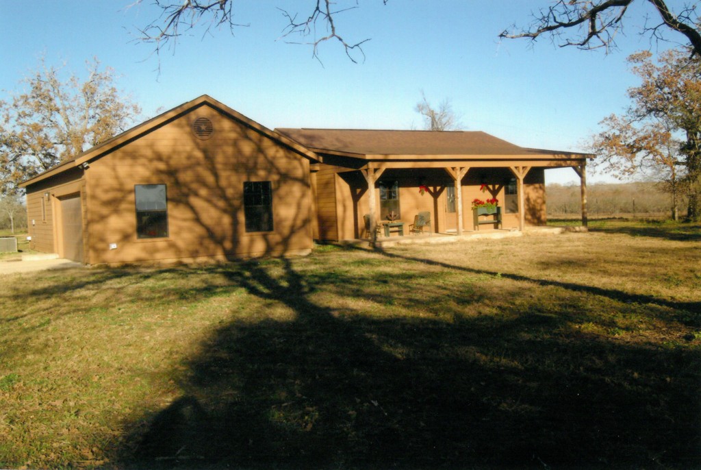 1225 Washburn Road Luling, TX 78648 - Photo 1 of 1 Gallery Image 1