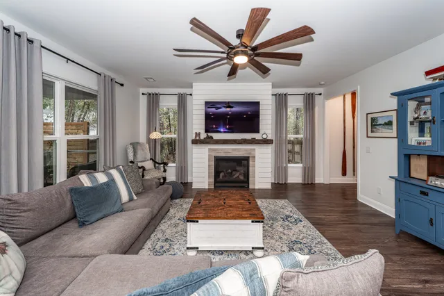 $595,000 | 2045 Tacoma Circle, Ridgeville, SC 29472