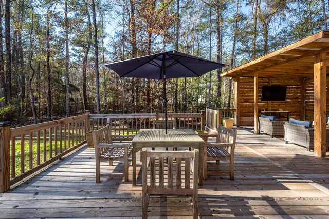 $595,000 | 2045 Tacoma Circle, Ridgeville, SC 29472