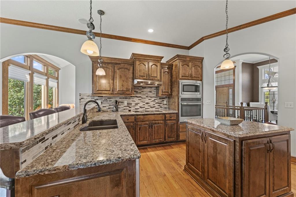 7822 Houston Street Lenexa, KS 66227 - Photo 16 of 51