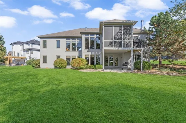 $775,000 | 7822 Houston Street, Lenexa, KS 66227