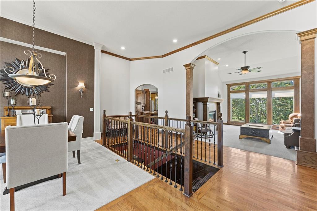 7822 Houston Street Lenexa, KS 66227 - Photo 5 of 51