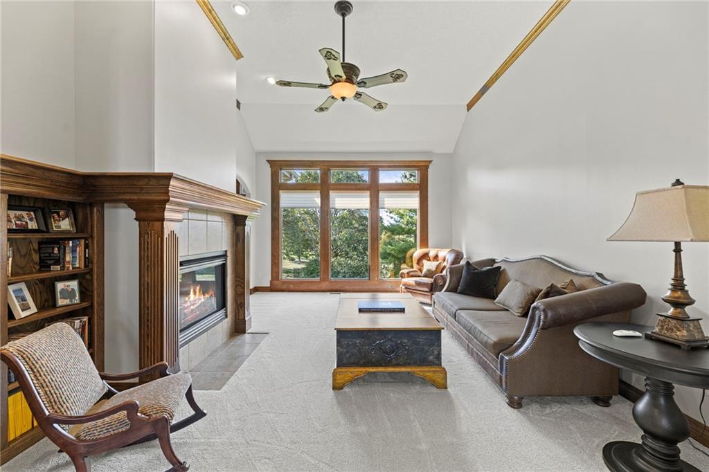 7822 Houston Street Lenexa, KS 66227 - Photo 8 of 51