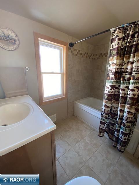 212 7th Street Northwest Chisholm, MN 55719 - Photo 12 of 13