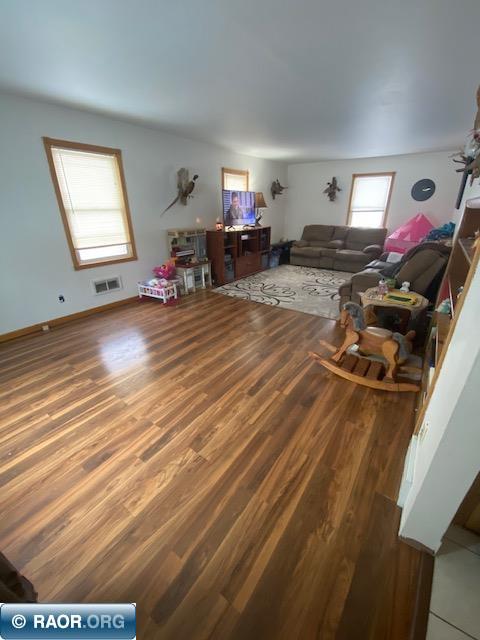 212 7th Street Northwest Chisholm, MN 55719 - Photo 5 of 13