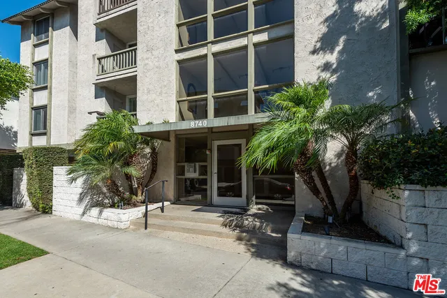 $2,600 | 8740 Tuscany Avenue, Unit 305, Playa del Rey, CA 90293