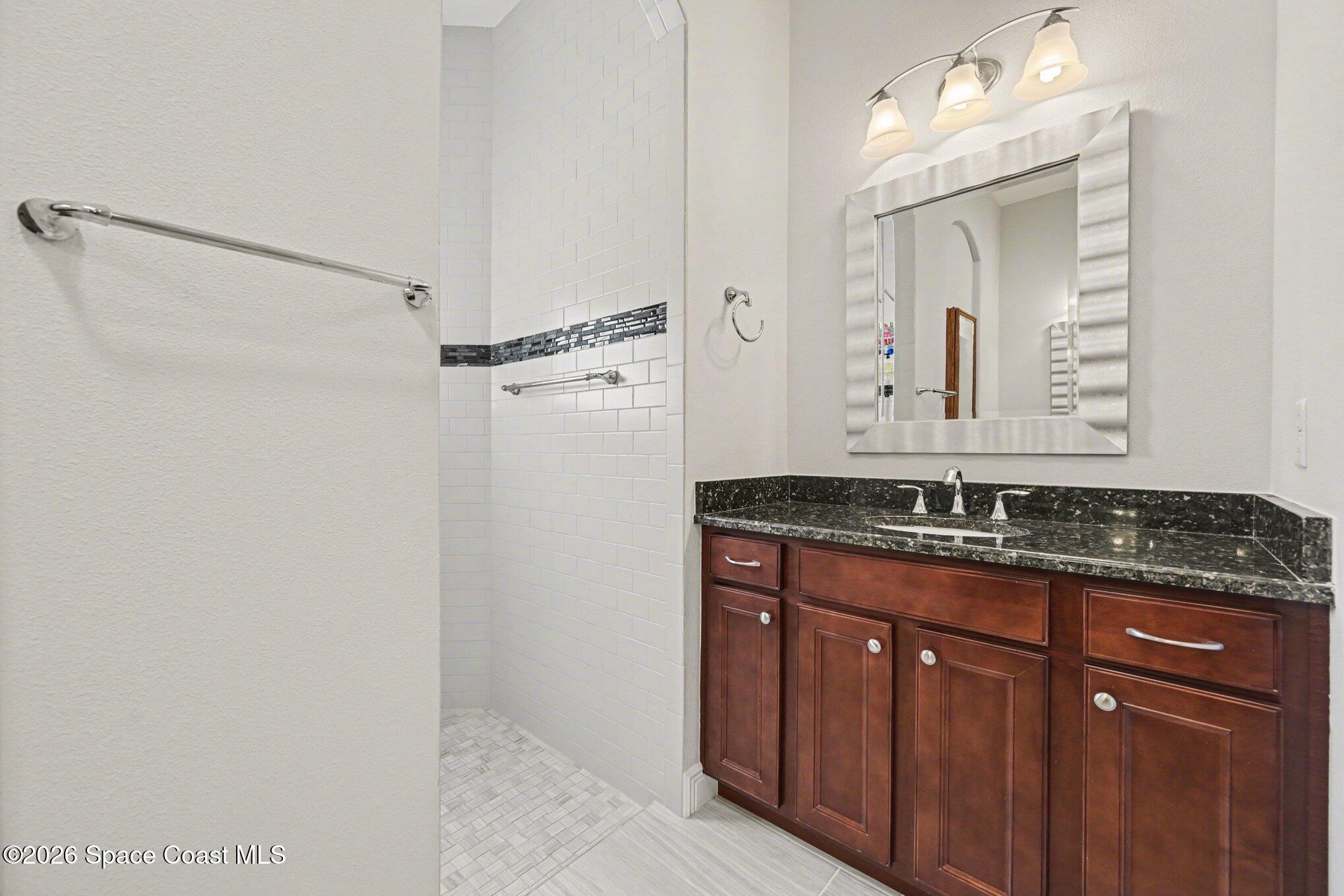 1360 Mahaney Place Melbourne, FL 32940 - Photo 15 of 45 Primary Bath