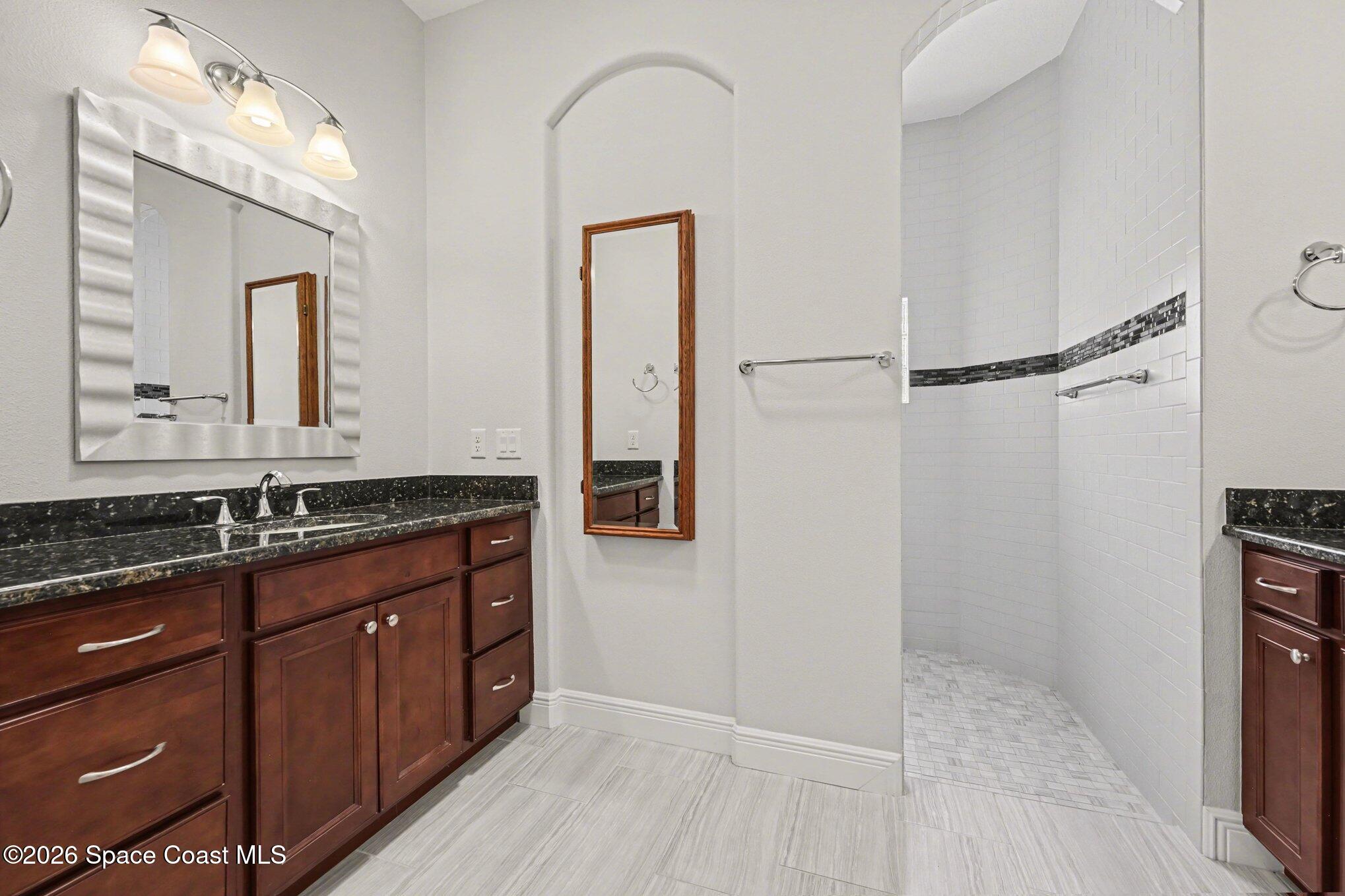 1360 Mahaney Place Melbourne, FL 32940 - Photo 16 of 45 Primary Bath