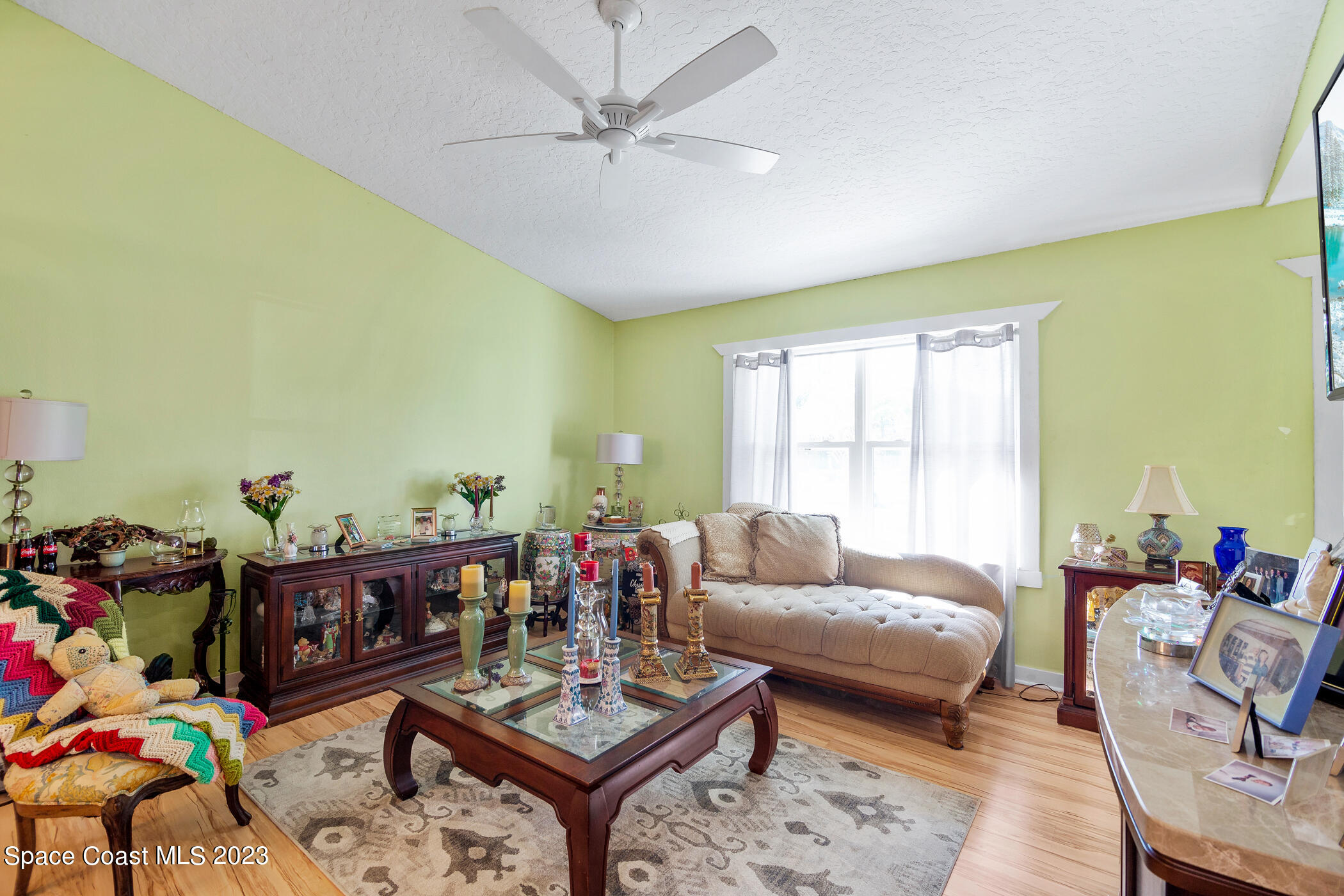 655 Airoso Road Southeast Palm Bay, FL 32909 - Photo 6 of 17 655 Airoso Rd MLS-6