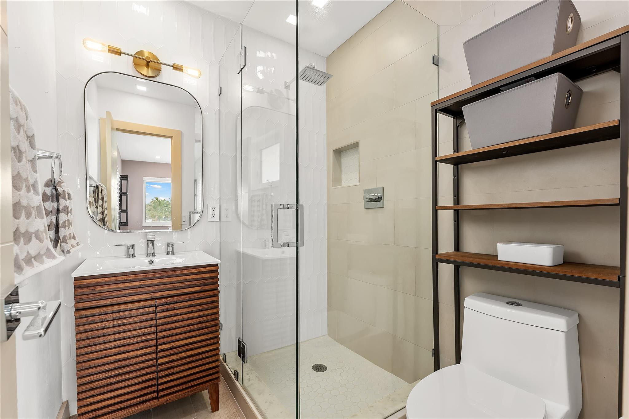 2400 Northeast 36th Street, Unit 12 Lighthouse Point, FL 33064 - Photo 20 of 34 Photo 20