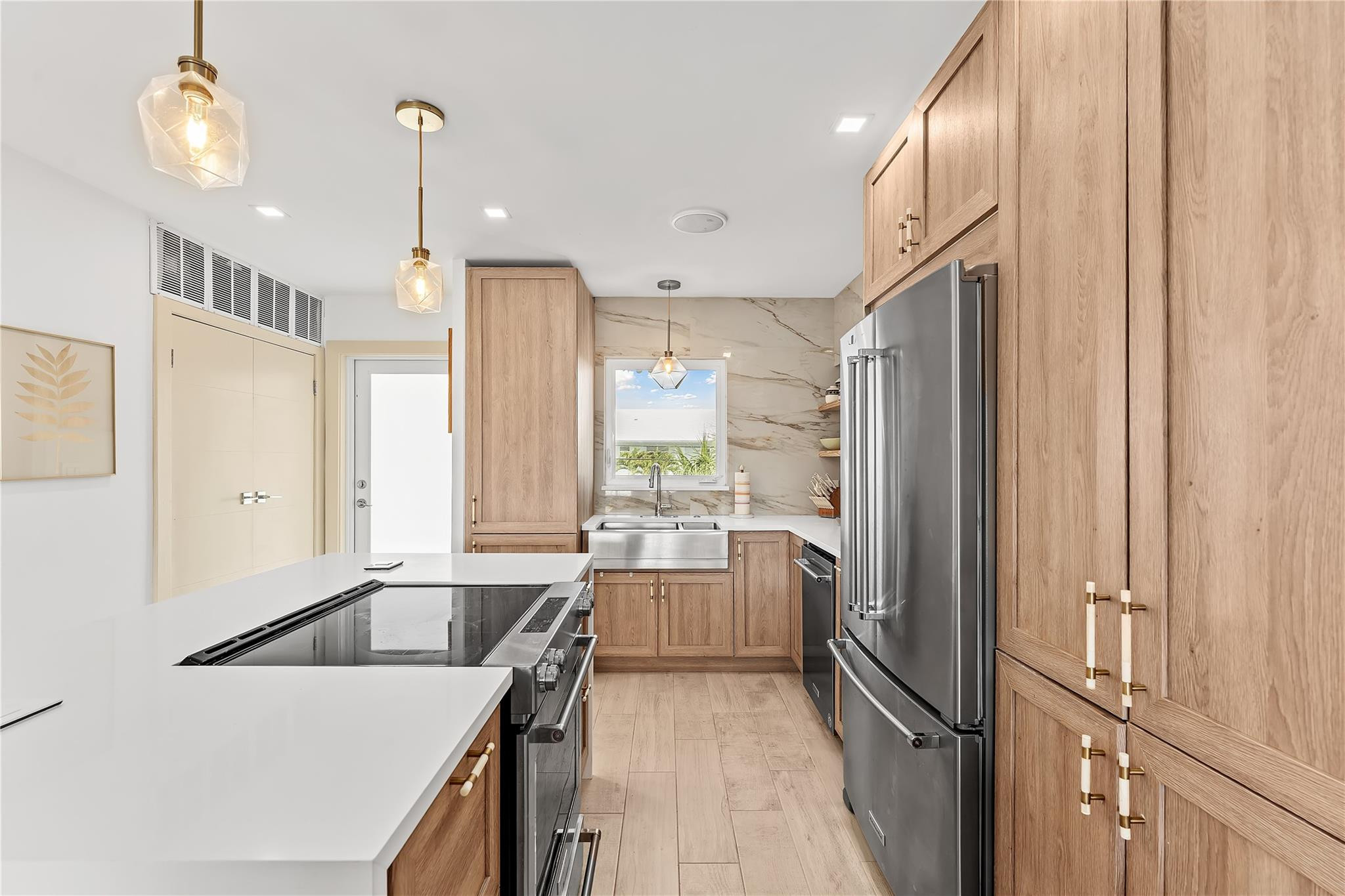 2400 Northeast 36th Street, Unit 12 Lighthouse Point, FL 33064 - Photo 3 of 34 Photo 3