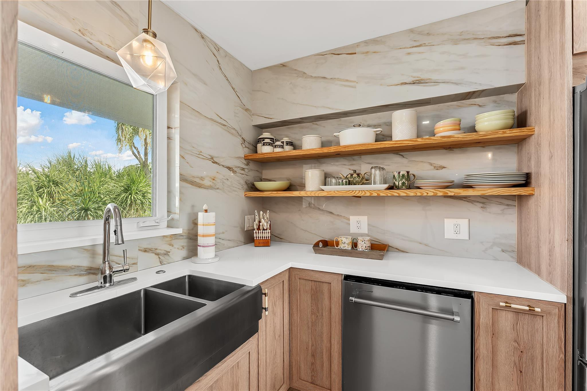 2400 Northeast 36th Street, Unit 12 Lighthouse Point, FL 33064 - Photo 5 of 34 Photo 5