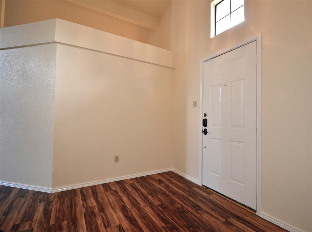 7972 Roundtable Road Frisco, TX 75035 - Photo 2 of 22 Gallery Image 2