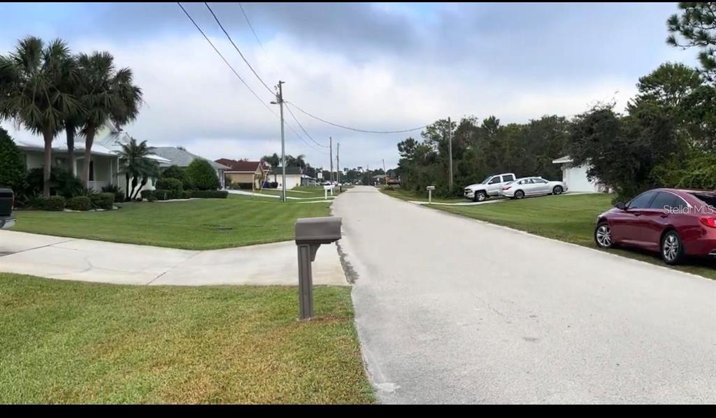 1932 Alan Street Sebring, FL 33875 - Photo 4 of 7