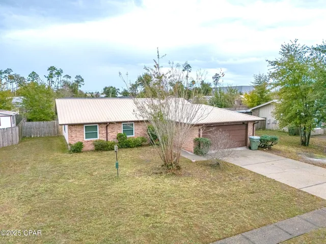 $285,000 | 2017 Pattho Lane, Lynn Haven, FL 32444